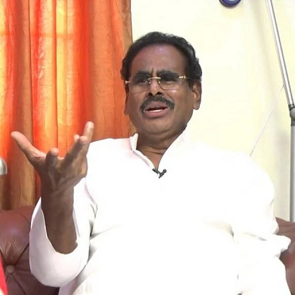 ”நடராசனின் உடல்நிலை தொடர்ந்து கவலைக்கிடம்!” மருத்துவமனை நிர்வாகம் தகவல்