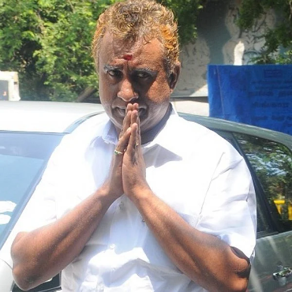 துரைமுருகனின் கேரண்ட்டி.. சீமானின் புதுக்கணக்கு... கண்டுகொள்ளாத எடப்பாடி..! கழுகார் அப்டேட்ஸ்