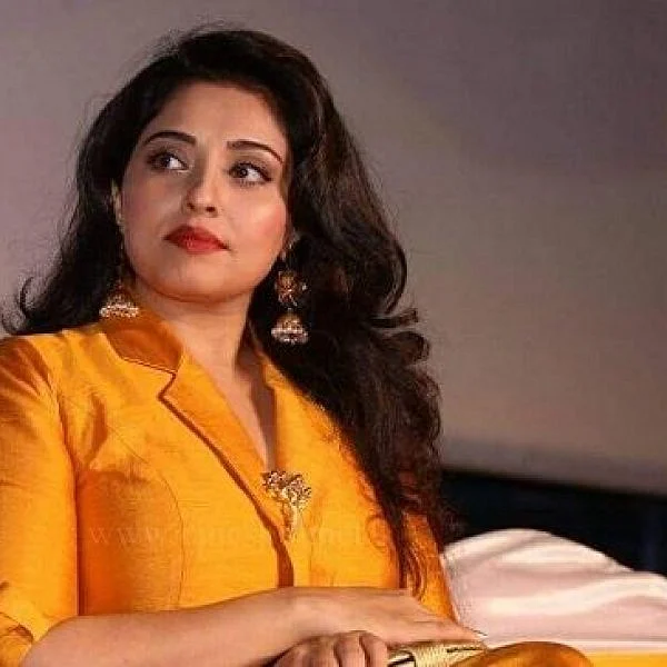 `என்னை யாரும் சினிமாவுக்கு ரீஎன்ட்ரி'னு குறிப்பிடாதீங்க'- கடிந்துகொள்ளும் மும்தாஜ்!