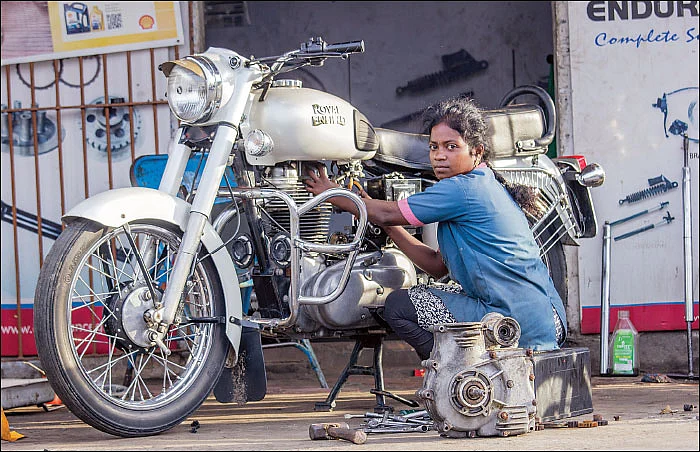 ``வேலையில ஆம்பளை வேலை, பொம்பளை வேலைன்னு எதுவும் இல்லை!''