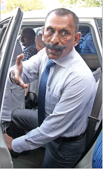 மெடிக்கல் முறைகேடுகள்: 4 நிமிட வாசிப்பில் ஜூனியர் விகடனின் 7 டீட்டெயில்ஸ்
