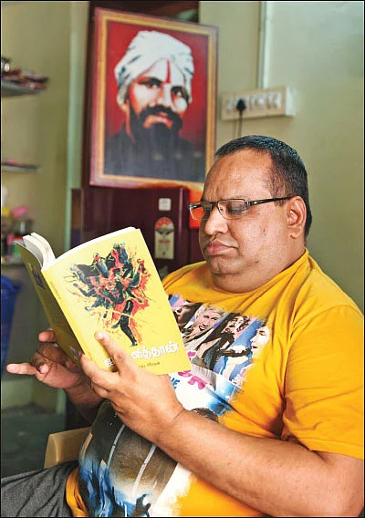 அங்கிருந்து வரும் குரலை அலட்சியம் செய்யாதீர் - லிபி ஆரண்யா