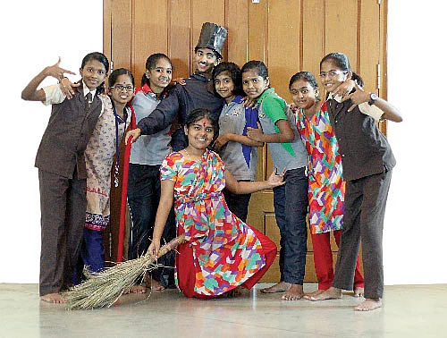 சாப்ளின் தந்த சர்ப்ரைஸ் கிஃப்ட்!