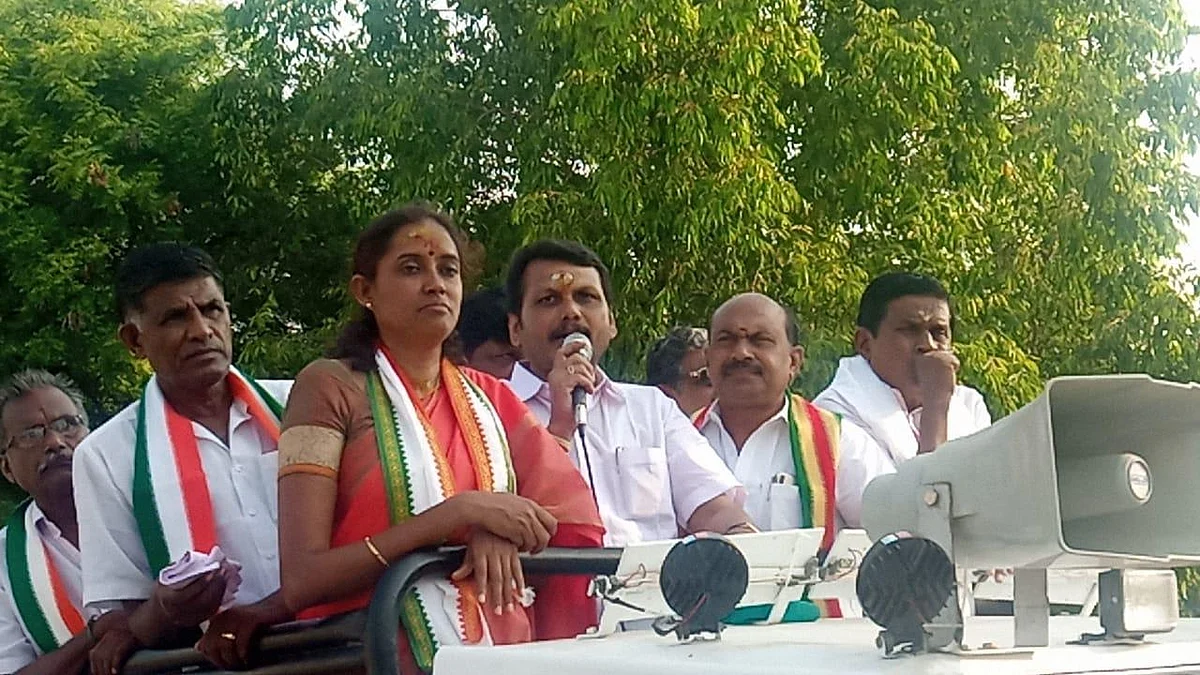 `எதிரிக்கு எதிரி நமக்கு நண்பன்!' - செந்தில் பாலாஜிக்கு எதிராகக் களமிறங்கிய 8 அமைச்சர்கள்