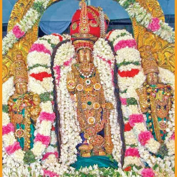 திருவள்ளூர் பெருமாள் கோயிலில் `சித்திரை பிரம்மோற்சவம்'
