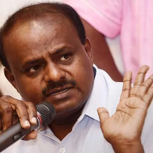 கர்நாடகாவில் நிரம்பி வழியும் அணைகள்! - தமிழகத்துக்குத் தண்ணீர் திறக்க குமாரசாமி உத்தரவு!