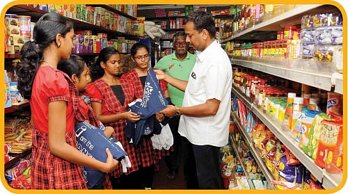 துணிப் பைக்கு ஓகே சொல்வோம்!