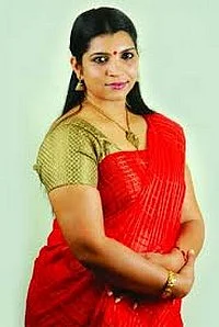வாட்ஸ் அப்பில் ஆபாச காட்சியை பரப்பியது ஏடிஜிபி: சரிதா நாயர் பரபரப்பு புகார்!