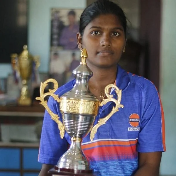 ``கை வலிப்பதைப் பார்த்தால் வெற்றி பெற முடியாது" நேஷனல் கேரம் சாம்பியன் நாகஜோதி