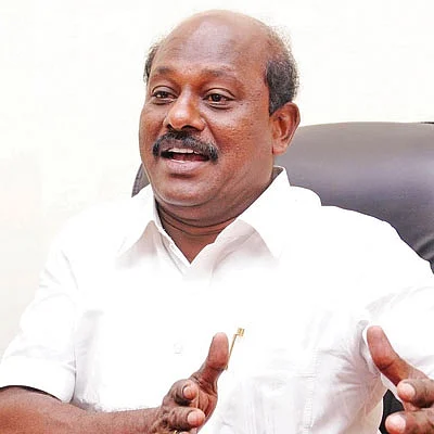 வில்லங்கம் செய்தாரா விக்கிரமராஜா?