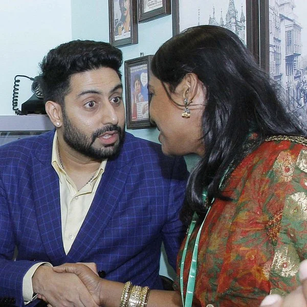 ``அபிஷேக் பச்சனைப் பார்த்ததும் எனக்கு வெட்கம் வந்திருச்சு!" - கல்கி சுப்பிரமணியம்