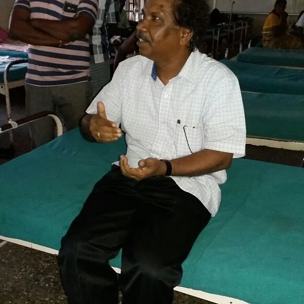 ' இங்கே யார் சீனியர்?' - தாக்குதலில் இறங்கிய பெரியார் பல்கலைக்கழகப் பேராசிரியர்கள்