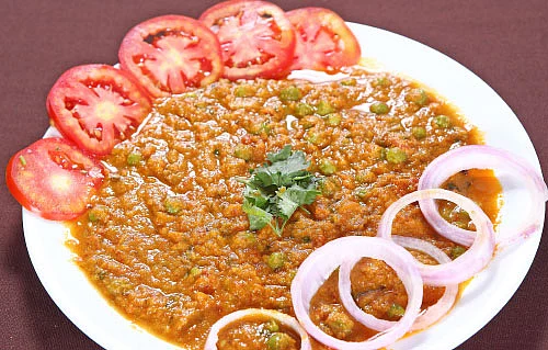பக்கத்து வீடு!