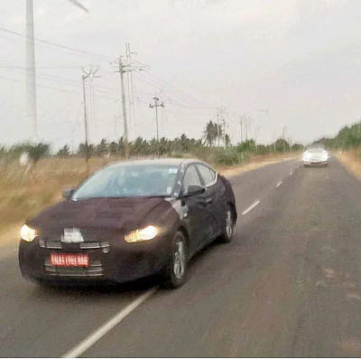 SPY PHOTO - ரகசிய கேமரா