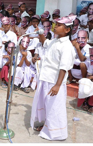 ஆங்கிலம் பேசிய அழகு காமராஜர்!