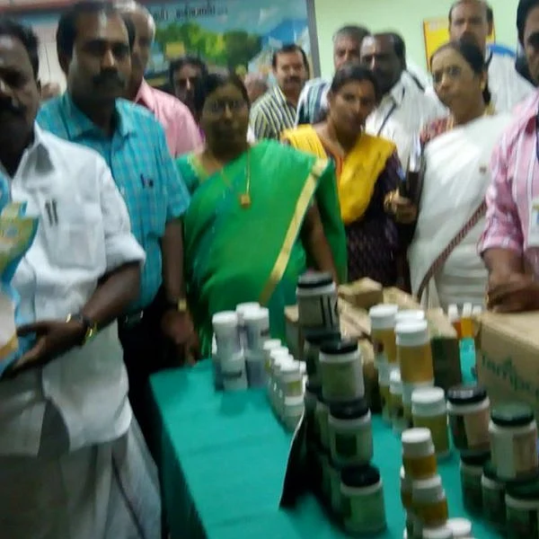 `30 ரூபாய் டெஸ்டுக்கு 50,000 ரூபாய் பில்..!’ - அமைச்சருக்கு அதிர்ச்சி கொடுத்த அப்போலோ