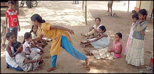 கிராமத்து விளையாட்டு !