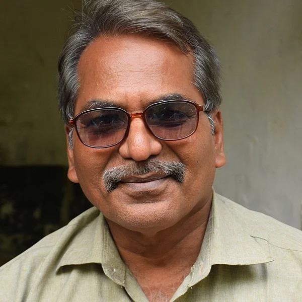`ஜெயராமனை போலீஸார் எங்கு வைத்திருக்காங்கன்னு தெரியல!’ - பதற்றத்தில் கதிராமங்கலம் மக்கள்