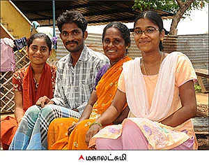 வீட்டில் வறுமை கல்வியில் சாதனை!