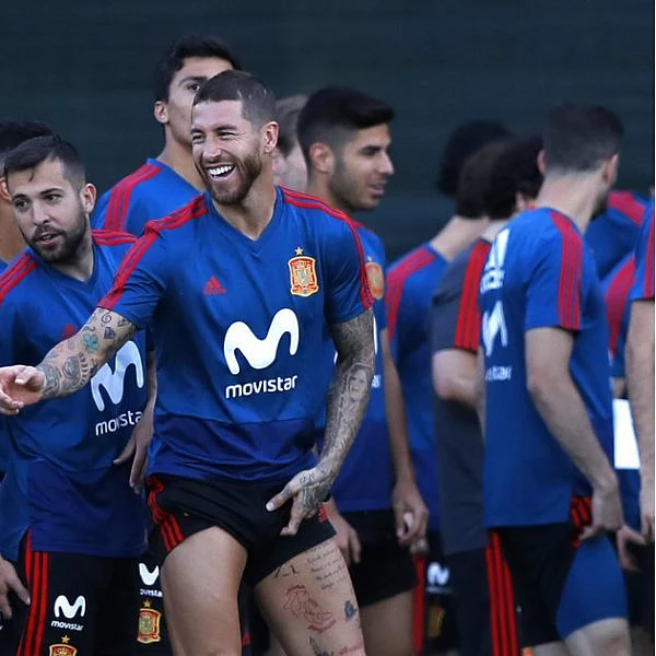 ரொனால்டோ Vs ஸ்பெயின்... வெல்லப்போவது யார்?! #PORESP #WorldCup