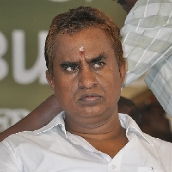 எடப்பாடிக்கு ஆலோசனை சொன்ன ஜோதிடர்...செந்தில் பாலாஜிக்கு செக் வைக்கும் விஜயபாஸ்கர்- கழுகார் அப்டேட்ஸ்