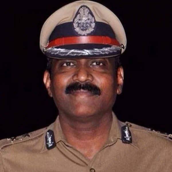 சசிகலா புஷ்பா நியமித்தார்... சசிகலா நீக்கினார்! டேவிட்சன் தேவாசீர்வாதத்தின் கதை #VikatanExclusive