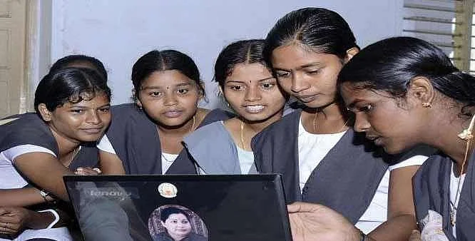 `ஜூலை மாதத்திற்குள் 28 லட்சம் லேப்டாப்கள் வழங்கப்படும்!’ - அமைச்சர் செங்கோட்டையன்