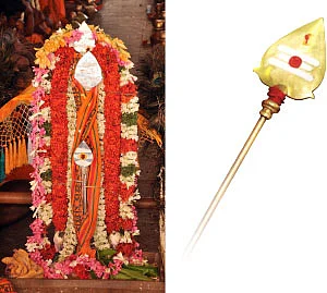 பழநியப்ப சுவாமிக்கு...பஞ்சாமிர்த அபிஷேகம்!