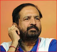 காமன்வெல்த் போட்டி ஊழல்: கல்மாடி உள்ளிட்ட 10 பேர் மீது குற்றச்சாட்டு பதிவு!