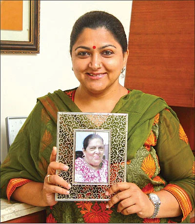“என் அம்மாவுக்கும் மேலானவங்க... யுபின் அம்மா!”