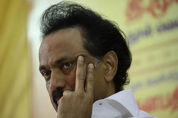 தி.மு.க தலைவர் மு.க.ஸ்டாலின் அப்போலோ மருத்துவமனையில் அனுமதி..!