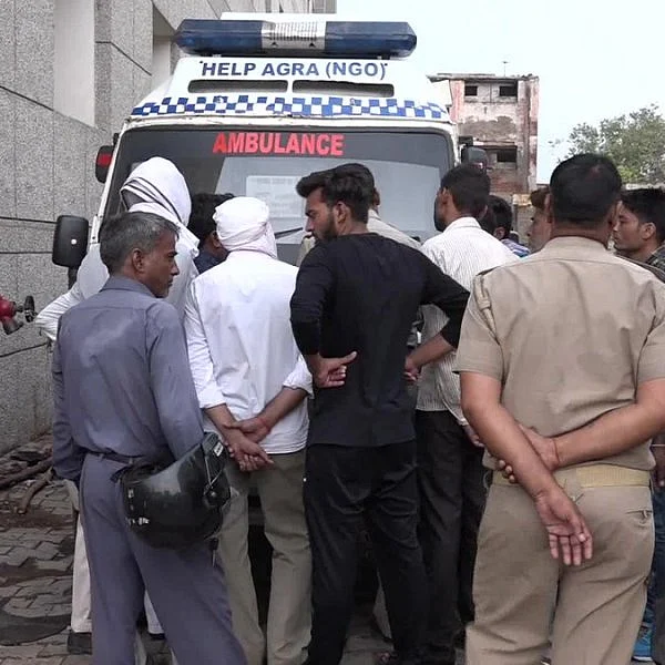 `ராணுவத்தில் சேர முடியாத விரக்தி' - ஃபேஸ்புக்கில் லைவில் தூக்கிட்டு இளைஞர் தற்கொலை!