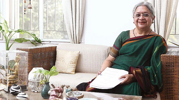 "குழந்தைகள் எந்திரன்கள் அல்ல!''