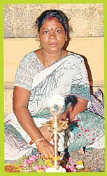தேனி - பெரியகுளம் திருவிளக்கு பூஜை