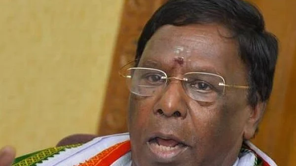புதுச்சேரி முதல்வர் நாராயணசாமி