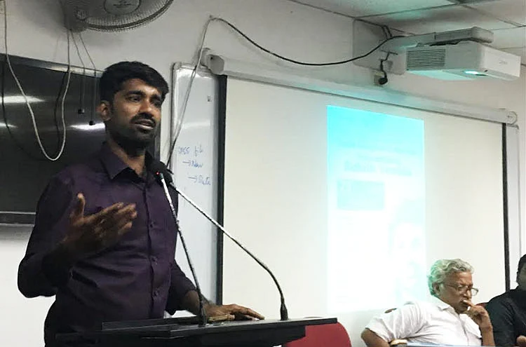 `நாங்கள் இங்கே இறப்பதற்காக வரவில்லை' - 3 ஆண்டுகள் கழித்தும் நீதிகேட்டு ஒலிக்கும் ரோகித் வெமுலாவின் குரல்