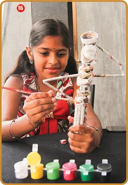 கலக்கலான பேப்பர் பொம்மை!