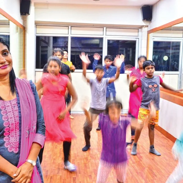டான்ஸ் மாஸ்டர் ரேகா - பாசிட்டிவ் பார்வை என் சாய்ஸ்!