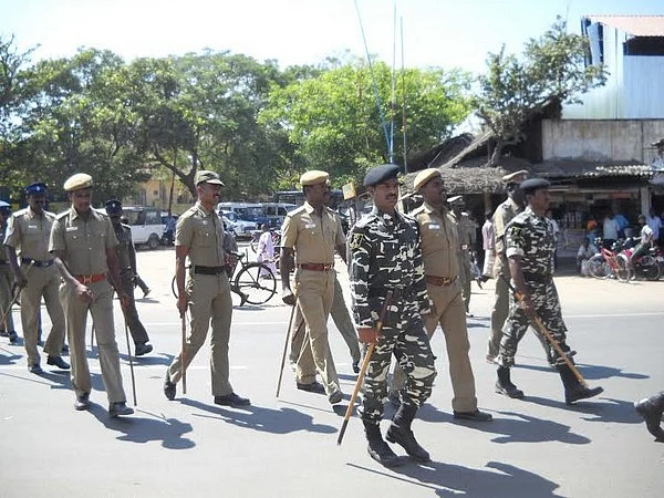 திகில் காஞ்சி: மிரட்டும் கூலிப்படை...மிரளும் உள்ளாட்சி பிரமுகர்கள்!