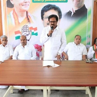 சீட்டுக்காக பண பேரம் நடத்தியது தி.மு.க! -கூட்டத்தில் குமுறிய காங்கிரஸ் தலைவர்கள்