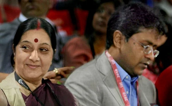 லலித் மோடியுடன் ஹோட்டல் விருந்து: சிக்கலில் சுஷ்மா ஸ்வராஜ்!
