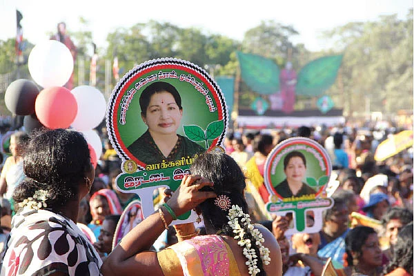மதுவிலக்கு தந்திரங்கள்...