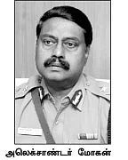 கொலையை மறைக்க நினைத்ததா போலீஸ்?