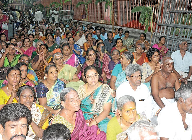 அண்ணாமலையில் அபிஷேகம்!