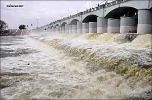 கண்ணீர் வடிக்கும் தண்ணீர் தாய்!