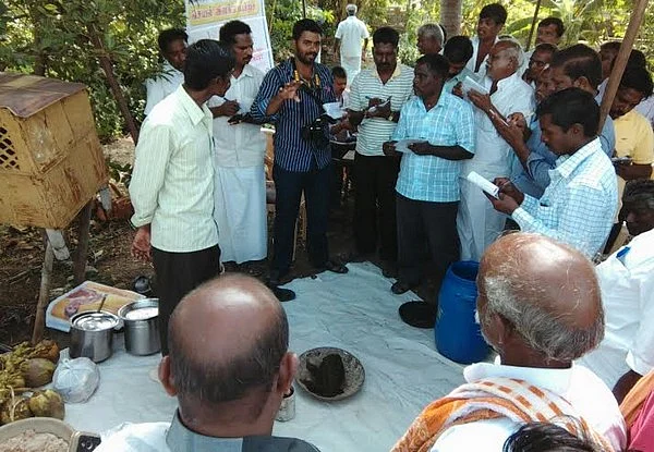 இயற்கை விவசாயம், பாரம்பரிய உணவுகளின் மகத்துவங்களை பரப்பி வரும் இளைஞர்கள்!
