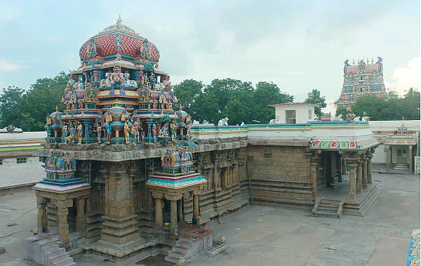 வாத நோய் தீர்க்கும் திருவாதவூர் திருத்தலம்!