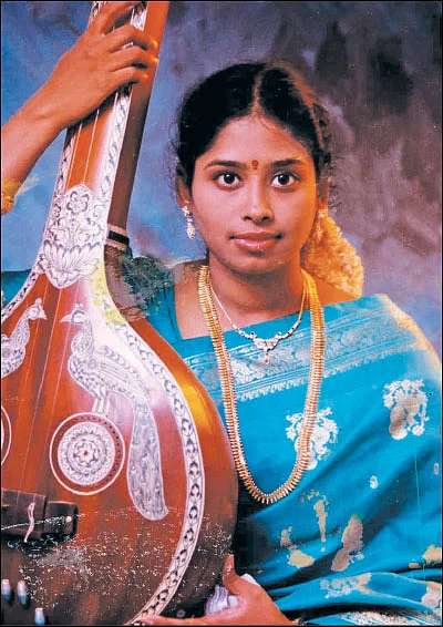 அவள் கிளாஸிக்ஸ்... வெந்நீரில் நெய் விட்டு...