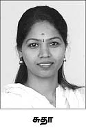 சென்னையில் சரிந்த சீட்டுக்கட்டு வீடு!