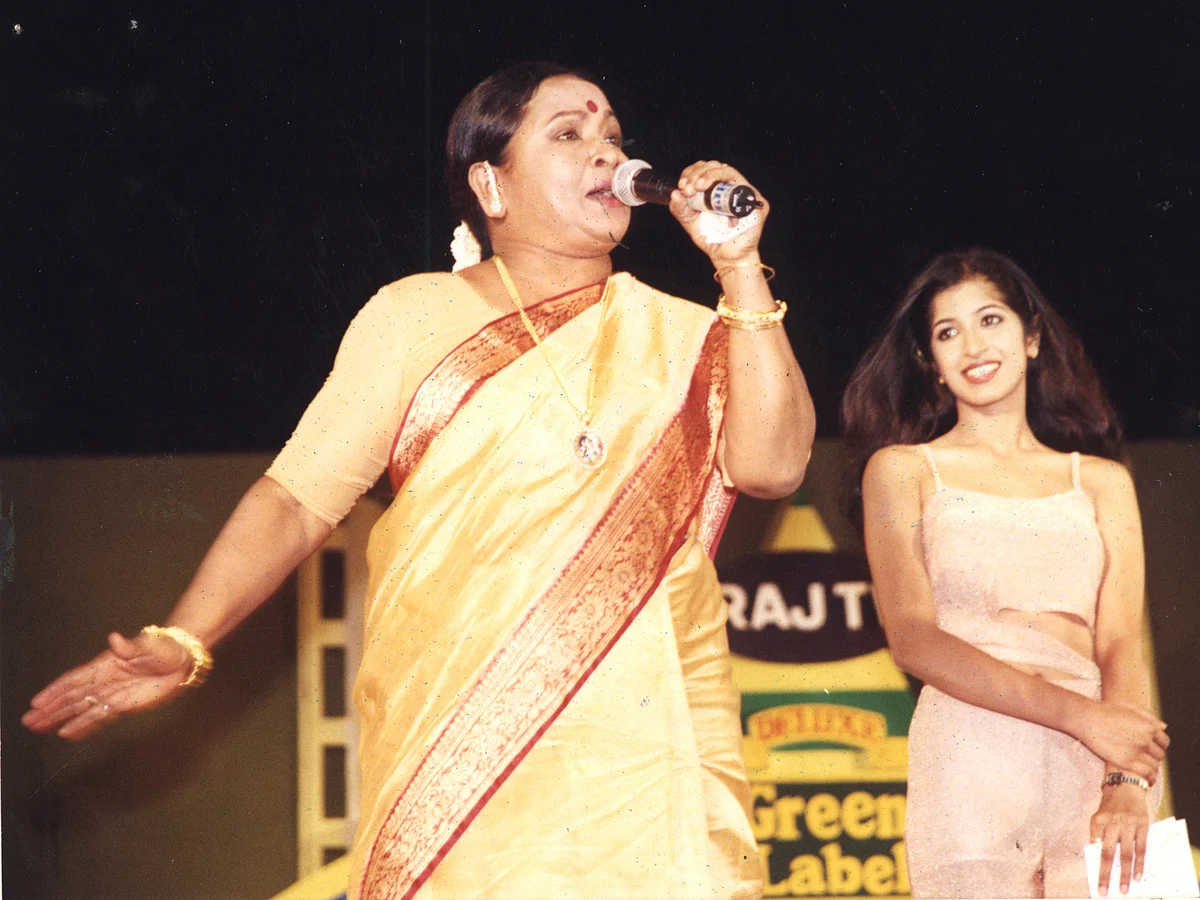 "குப்பைக் கீரை கடைஞ்சா ஆசையா சாப்பிடும்!" - மனோரமா பற்றி பார்வதி